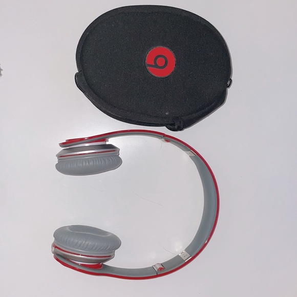 Other - Solo HD (special edition) beats in red